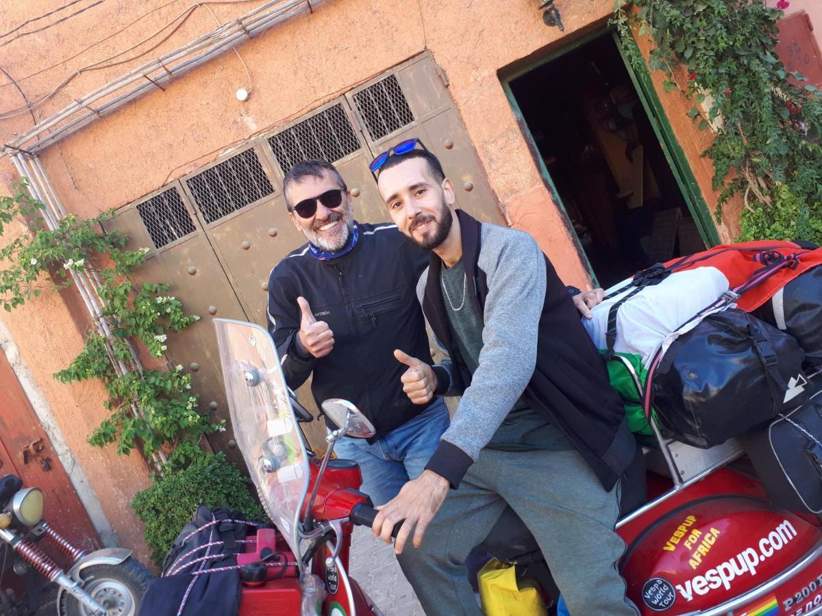 Riad Asrir 티즈니트 외부 사진