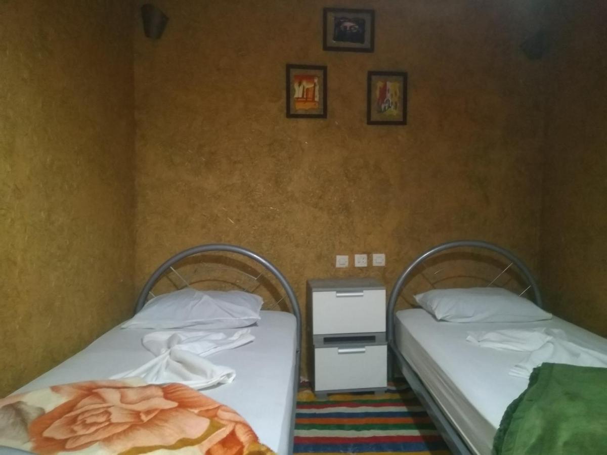 Riad Asrir 티즈니트 외부 사진