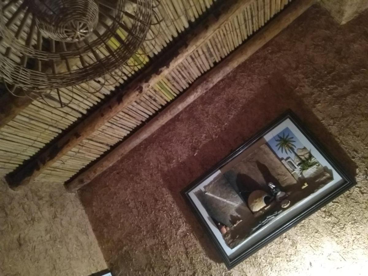 Riad Asrir 티즈니트 외부 사진