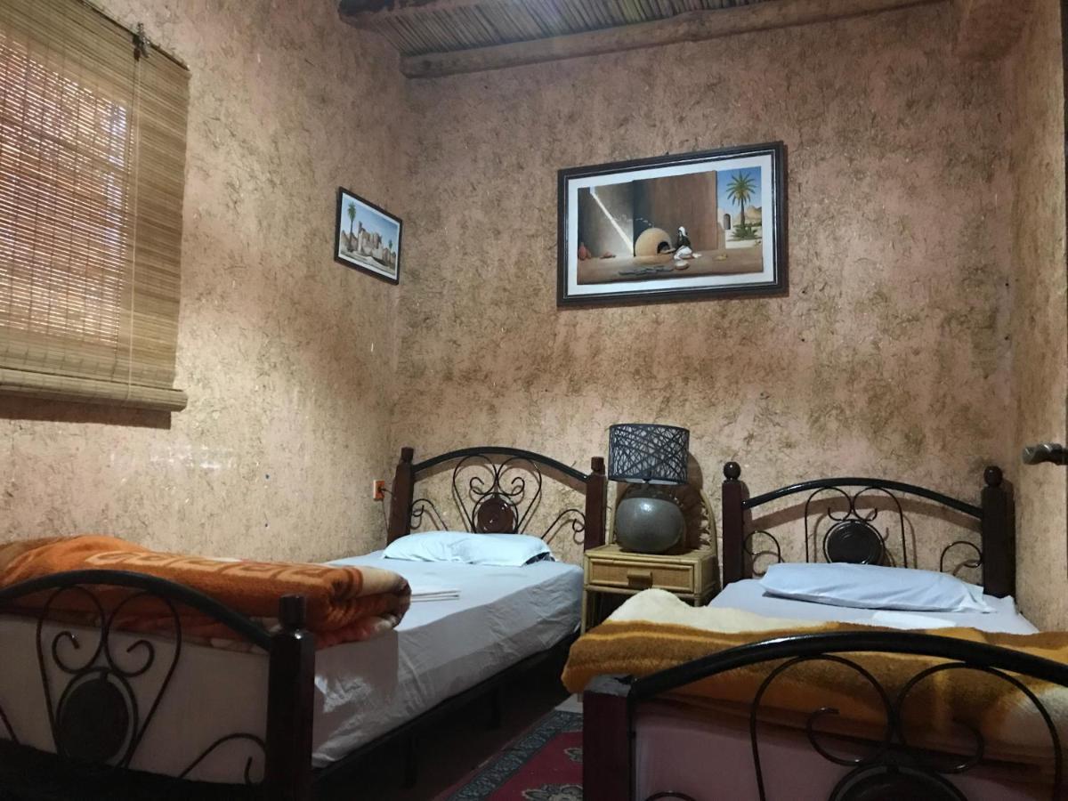 Riad Asrir 티즈니트 외부 사진
