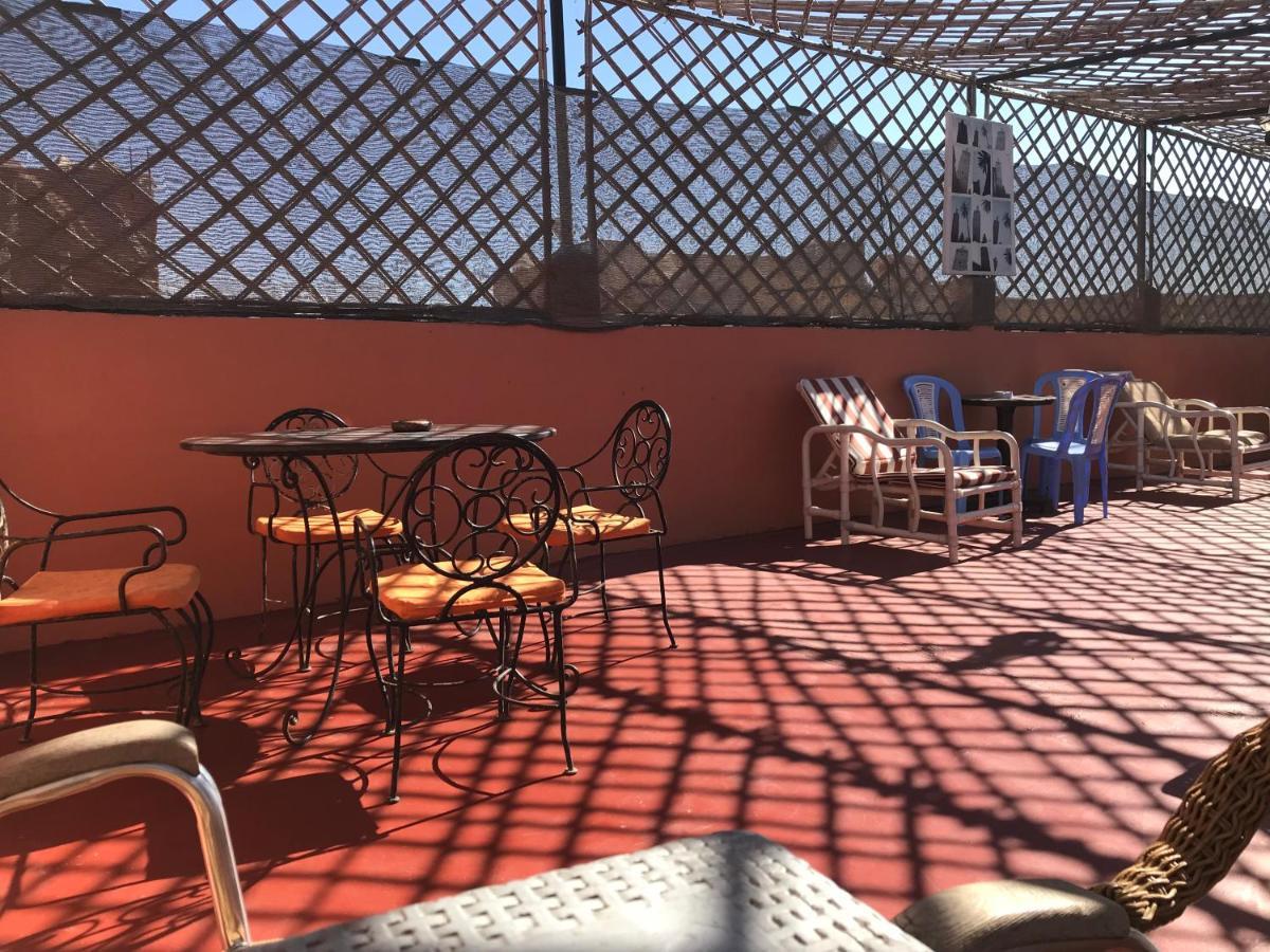Riad Asrir 티즈니트 외부 사진