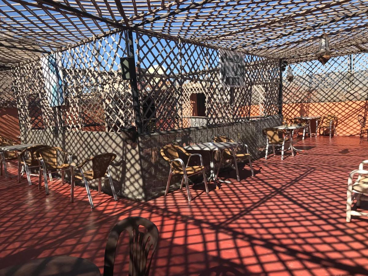 Riad Asrir 티즈니트 외부 사진