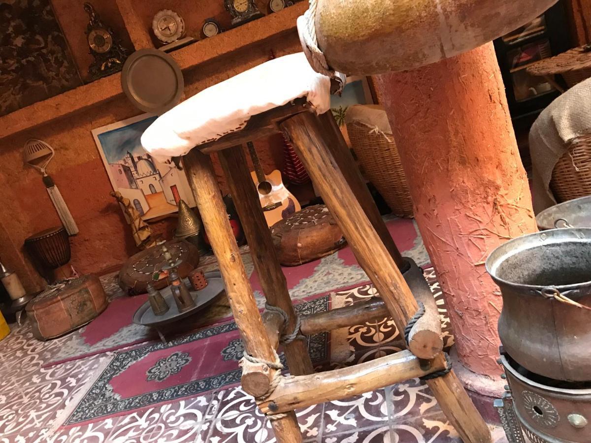 Riad Asrir 티즈니트 외부 사진