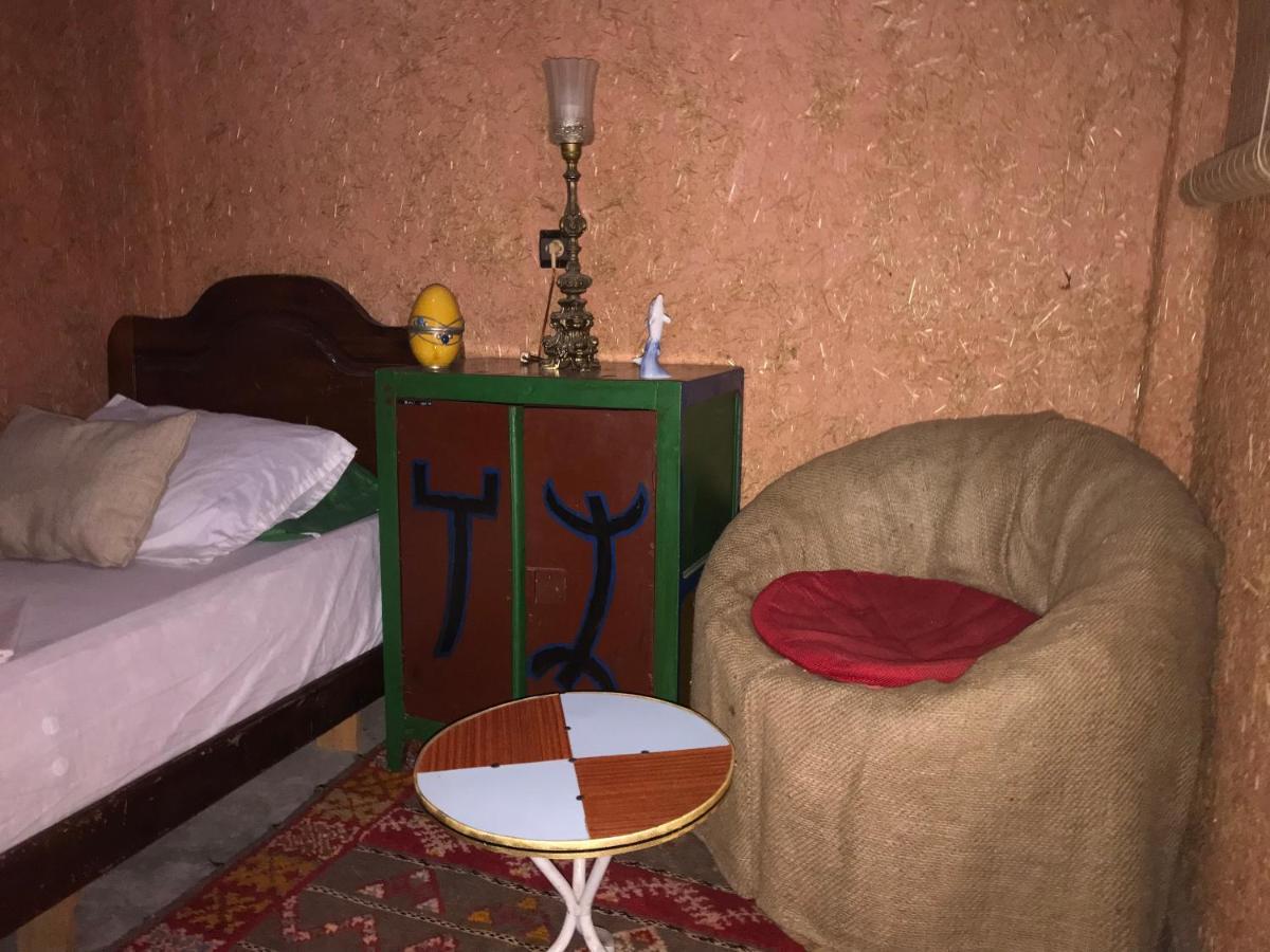 Riad Asrir 티즈니트 외부 사진