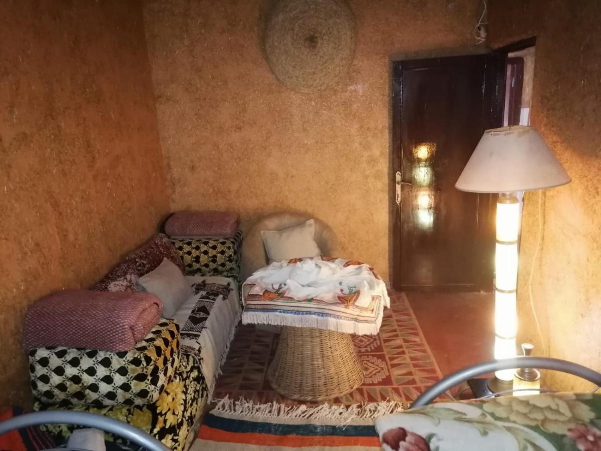 Riad Asrir 티즈니트 외부 사진