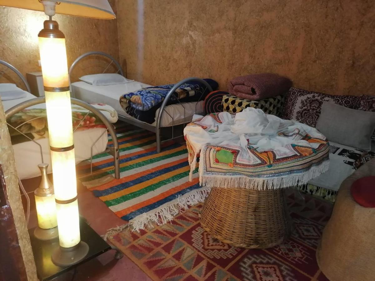 Riad Asrir 티즈니트 외부 사진